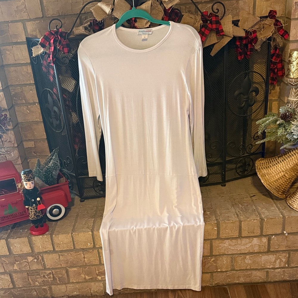 Chic Long Sleeve White Dress